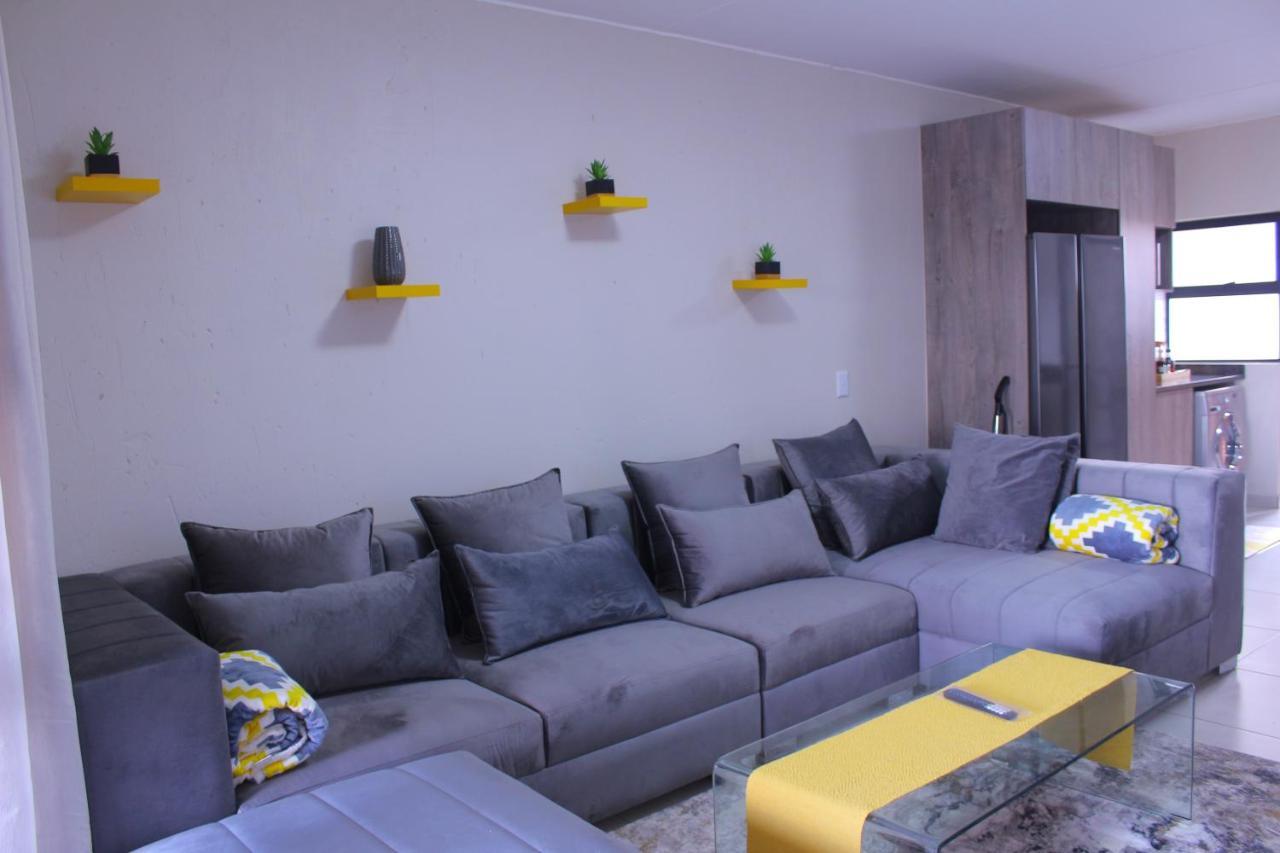 Airport Heights Apartment Boksburg Exterior photo