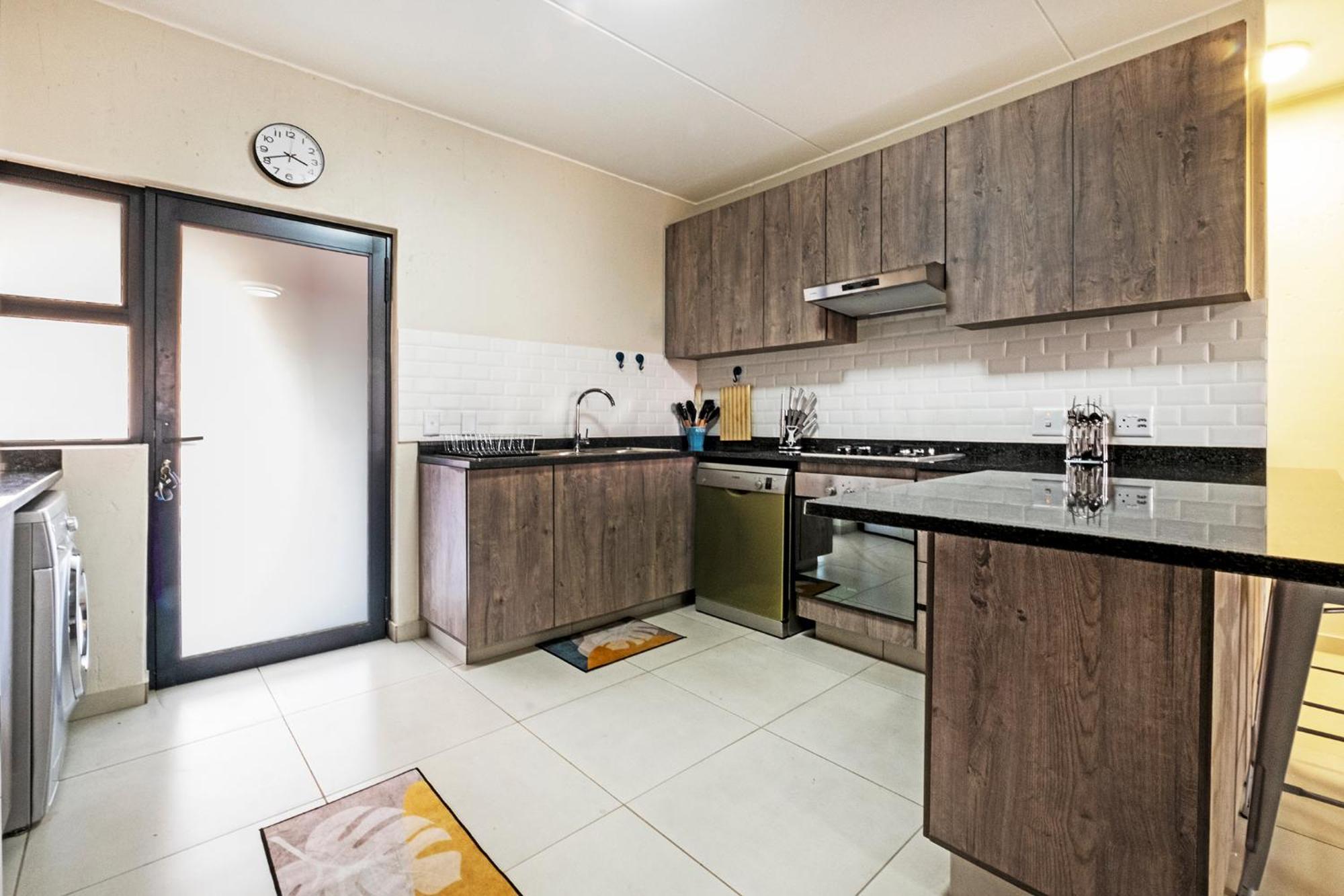 Airport Heights Apartment Boksburg Exterior photo